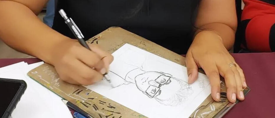 Hacinedo caricatura personal, en evento de periodista por parte del Gobierno Municipal de Mexicali